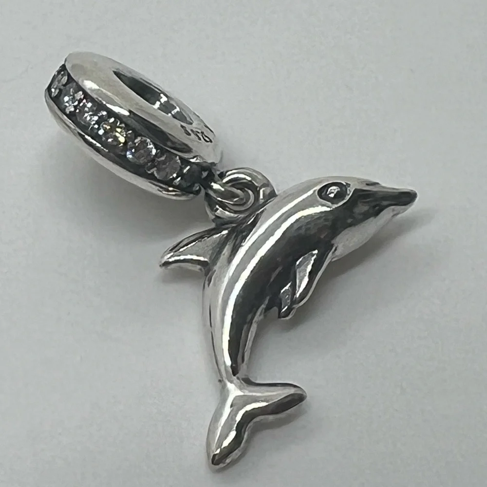 Authentic Pandora dolphin charm - Picture 1 of 5